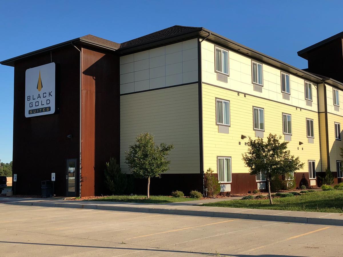 Black Gold Suites Tioga Exterior photo