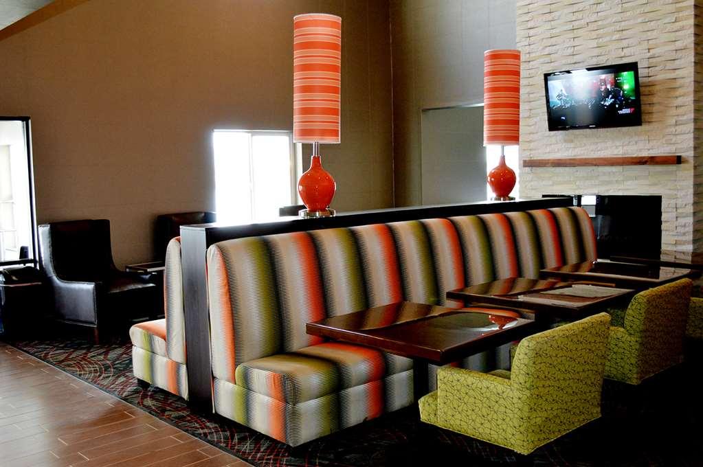 Black Gold Suites Tioga Restaurant photo